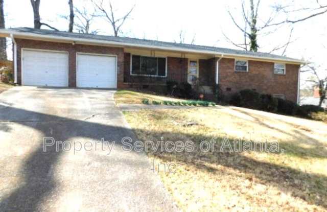 2407 Summerland Dr photos photos