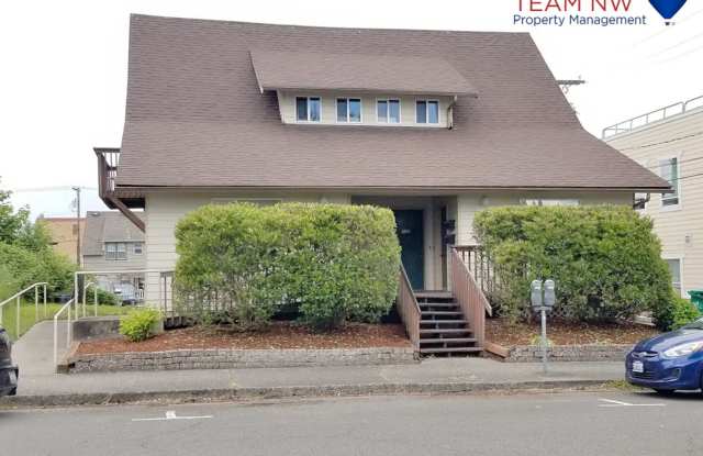 MOVE IN READY! 2 bed 1 bath downtown Olympia! photos photos