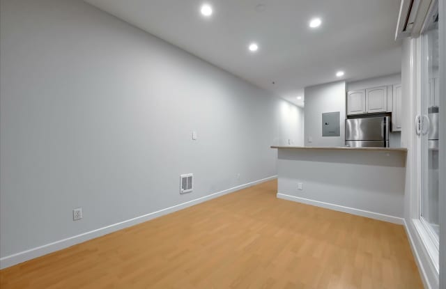 481 Clementina Street Gallery 2