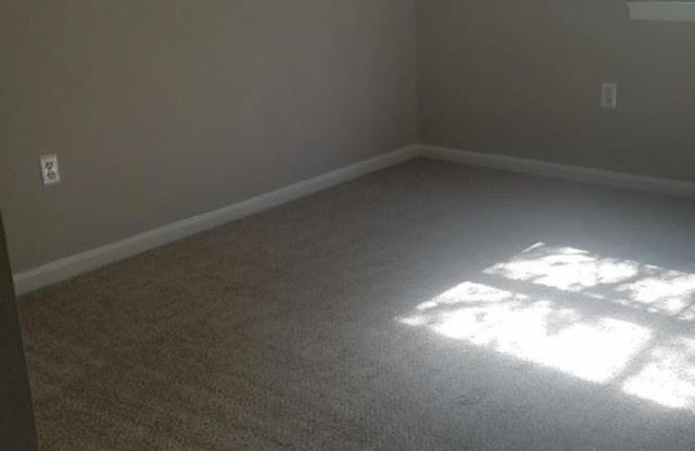 10230 Winchester Court Gallery 2