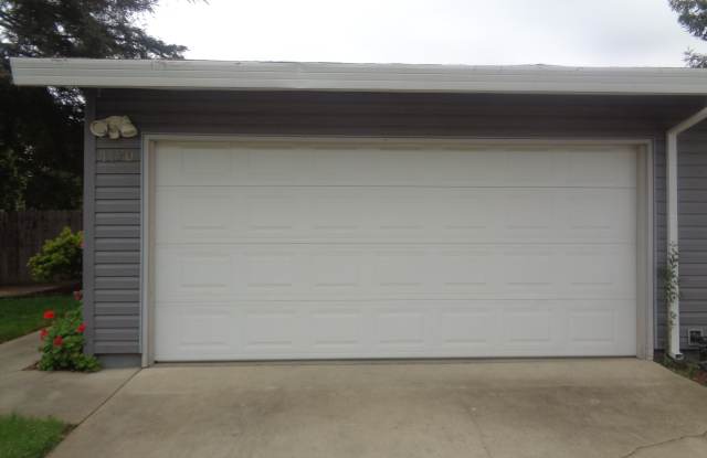 1170 Forestwood Drive photos photos