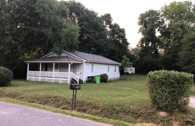 Home for rent in Leeds - 8160 Lyle Avenue Northeast, Leeds, AL 35094 Home for rent in Leeds - 8160 Lyle Avenue Northeast, Leeds, AL 35094