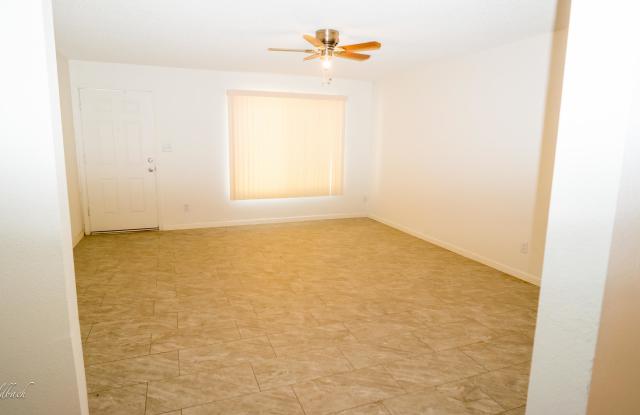 4137 W MEDLOCK Drive Gallery 3