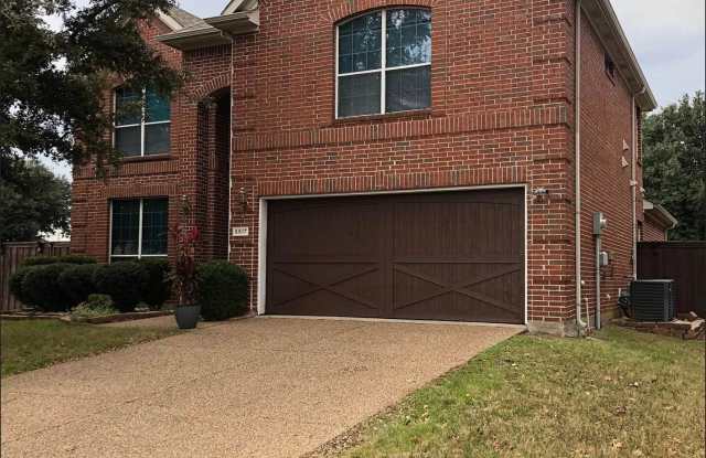 Friendly Neighbourhood - Single Family- 3 bedrooms and 2 bathrooms - Frisco - Prime location - 5517 Crimson Oaks Drive, Frisco, TX 75035