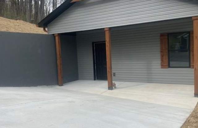 3022 Blue Springs Rd SE Unit 1 Gallery 2