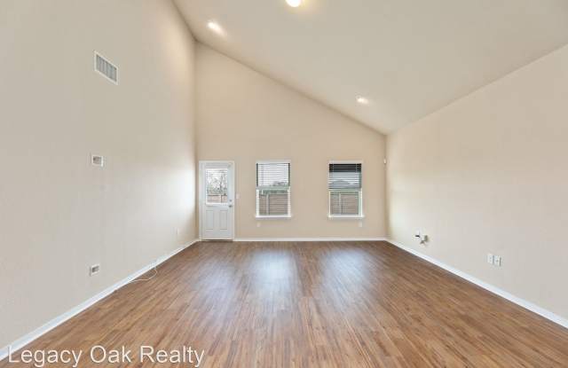 11913 Riparian Road Gallery 3