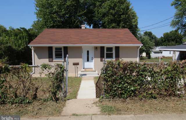 3404 ELMWOOD DRIVE photos photos