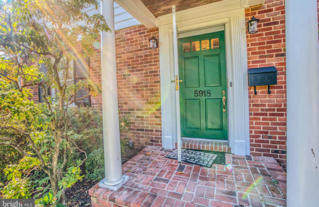 5918 CHARLESMEAD ROAD Gallery 3