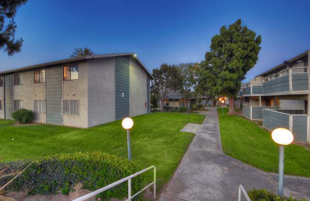 Village Green Apartments Gallery 2
