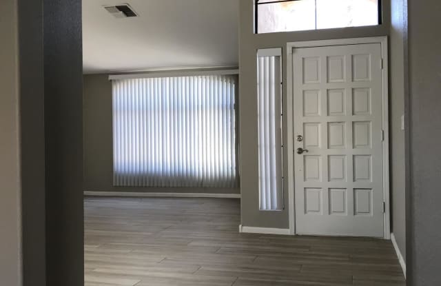 1309 N LAVEEN Drive Gallery 4