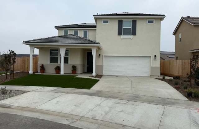 Spacious Brand New 4-Bedroom, 3-Bathroom Home with Solar  Low-Maintenance Yard photos photos