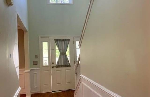 253 Hitching Post Crescent Gallery 2