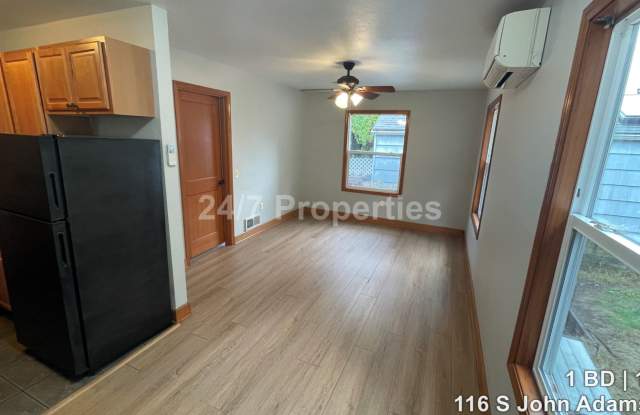 Cozy 1 BD | 1 BA Apartment - Oregon City photos photos