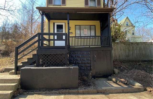 2927 Stayton Street photos photos