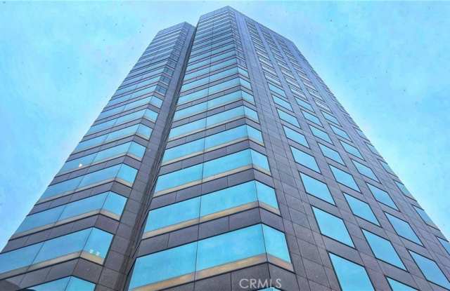 801 S Grand photos photos