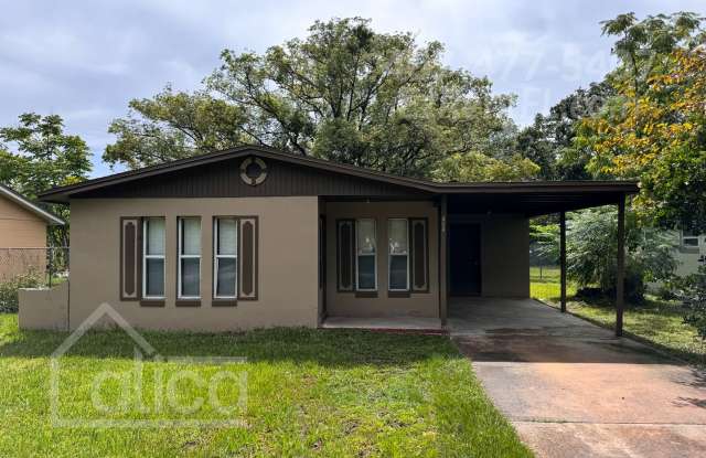 Stylishly Renovated 4-Bedroom Home Near Historic Downtown Sanford! Ask About Our Move In Special - One Month Free photos photos