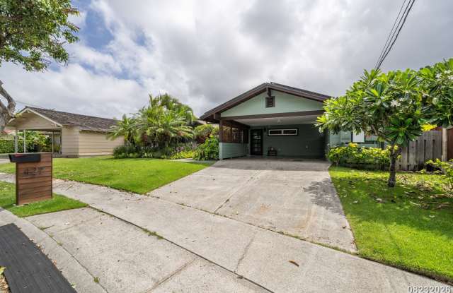 $8,945 / 3BR • 3BA • 1,816 SF – Private Executive Kailua Home with Spa, PV & Battery Backup | Available Now! photos photos