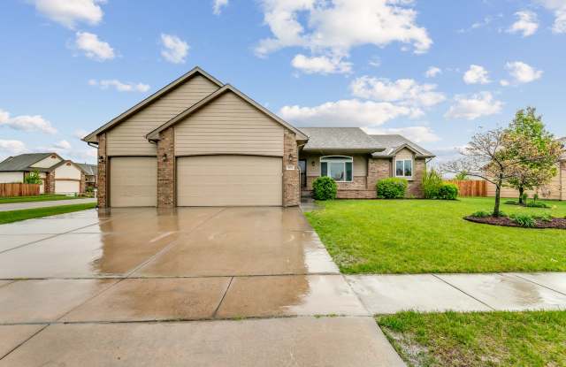 DERBY Schools!  Gorgeous home! photos photos