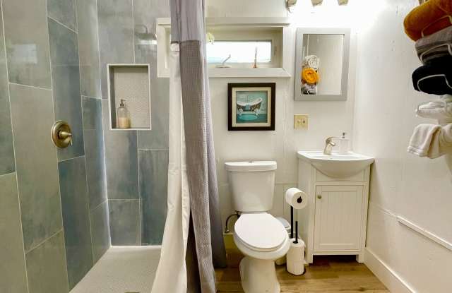 33424 Holcomb Creek Drive Gallery 4