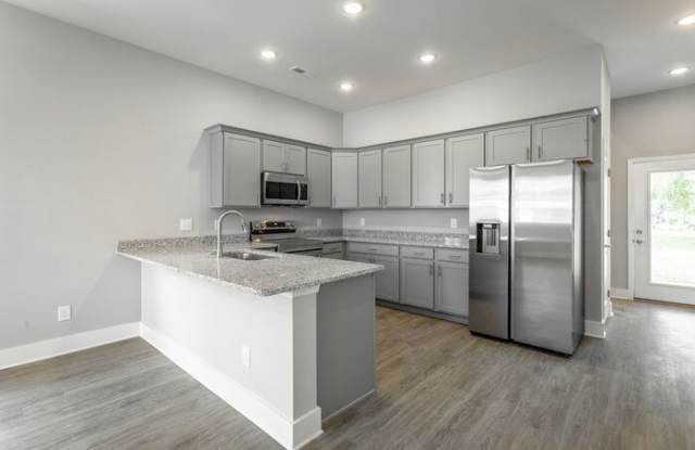 5317 Lynnland Terrace Gallery 3