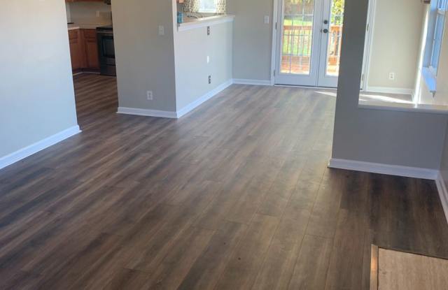 8169 Settlers Way Gallery 4