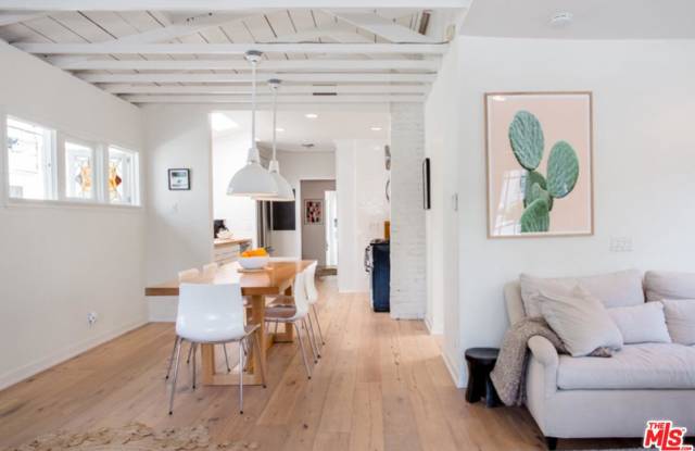 1121 CABRILLO Avenue Gallery 4