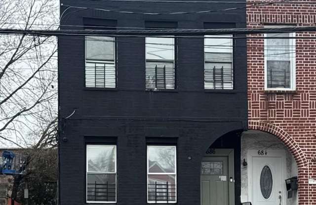 686 E 98th Street unit: 2 photos photos