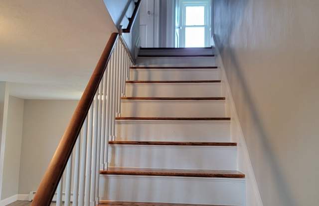 407 Wolcott Road Gallery 4