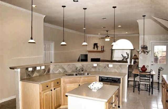 11448 Balcones Drive Gallery 3
