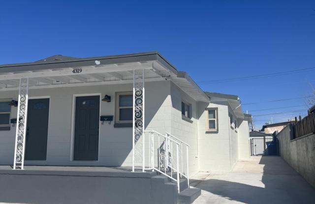 4317 E Yandell Drive Gallery 2