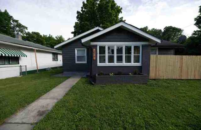 319 Bernard Avenue Gallery 2