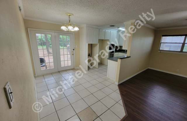 837 Wade Drive Gallery 2