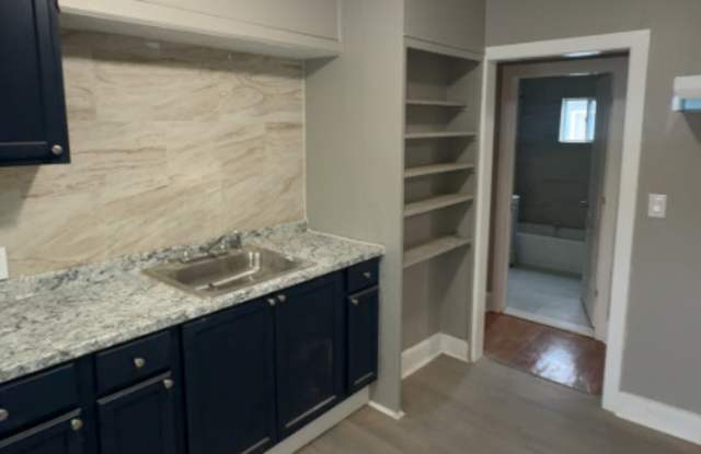 176-78 West Calthrop Avenue - 1 photos photos