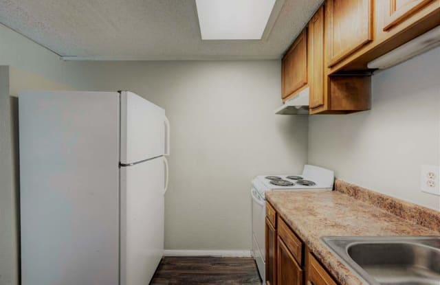 Pelican Pointe Apartments photos photos