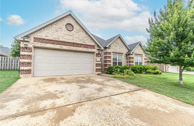 1151 Torbay Trace Gallery 1