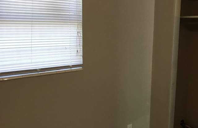 2524 Red Robin Drive Gallery 3
