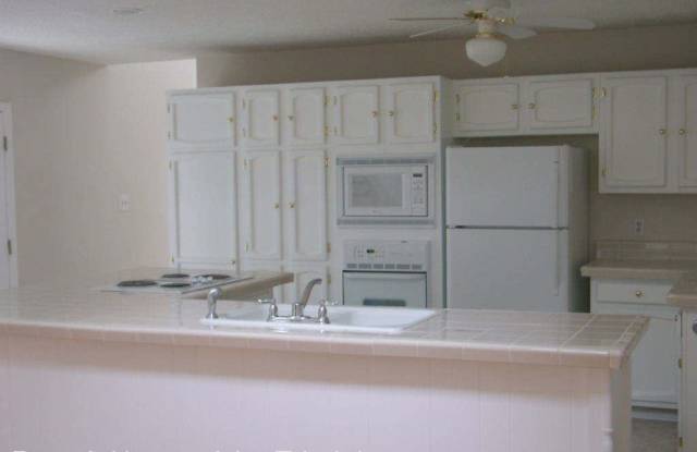 4603 Forest Village Drive Gallery 2