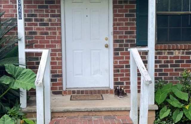 Cute cottage type property photos photos