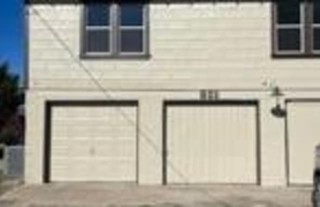 501 E Sixth Street - 501 East 6th Street, Weatherford, TX 76086