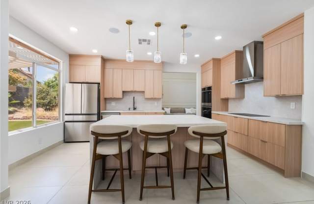 8253 Ruby Mountain Way Gallery 1