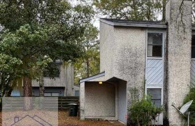 1067 Kelly Drive - 1067 Kelly Drive, Hinesville, GA 31313 1067 Kelly Drive - 1067 Kelly Drive, Hinesville, GA 31313