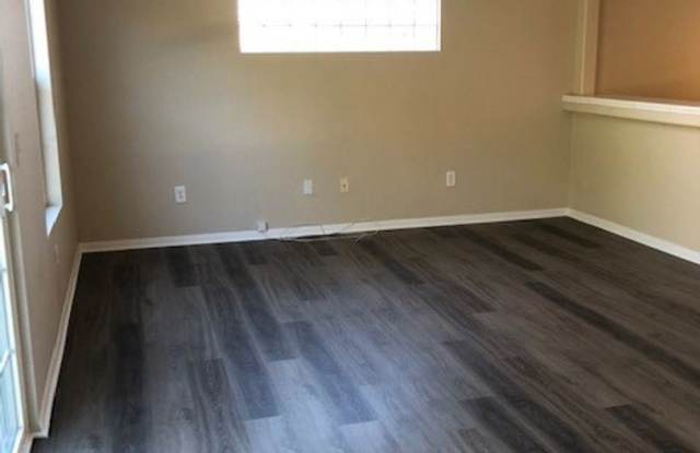 7676 Flanders Drive Gallery 4