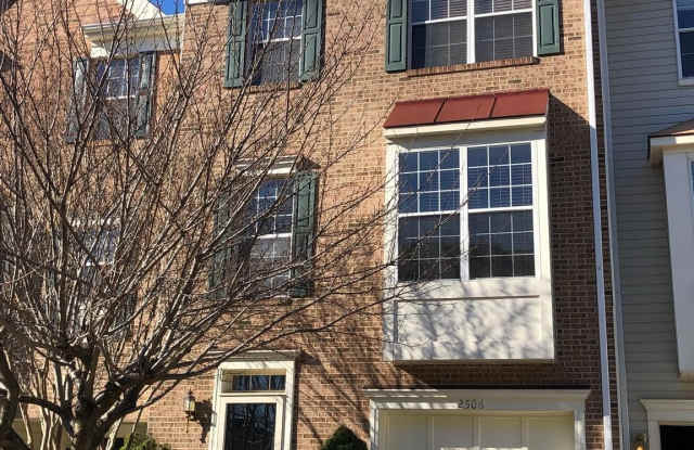 2506 CLOVER FIELD CIRCLE - 2506 Clover Field Circle, McNair, VA 20171