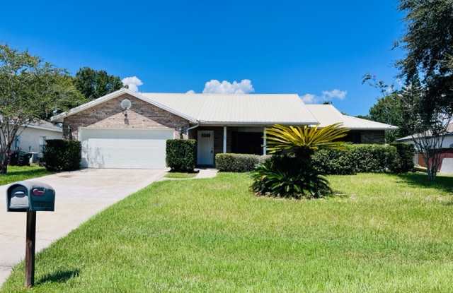 1990 Raymond Dr Gallery 2
