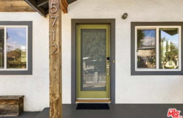 5712 Buchanan Street Gallery 2