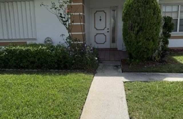 1225 S Lakes End Drive Gallery 2