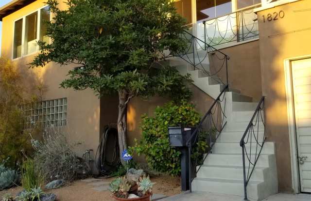 1820 South Dunsmuir Avenue - 1820 South Dunsmuir Avenue, Los Angeles, CA 90019