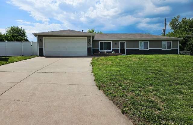 Gorgeous Corner lot Home for Rent! photos photos