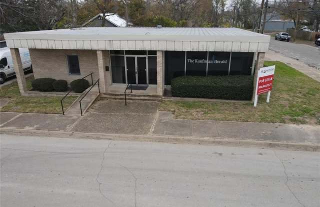 300 N Washington Street photos photos