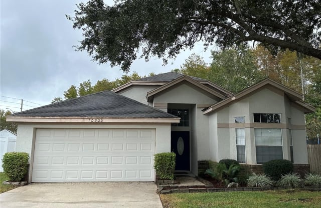 10909 NORCROSS CIRCLE - 10909 Norcross Circle, Alafaya, FL 32825